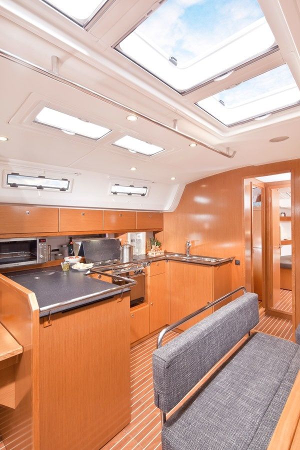 Bavaria Cruiser 50 | Aphrodite