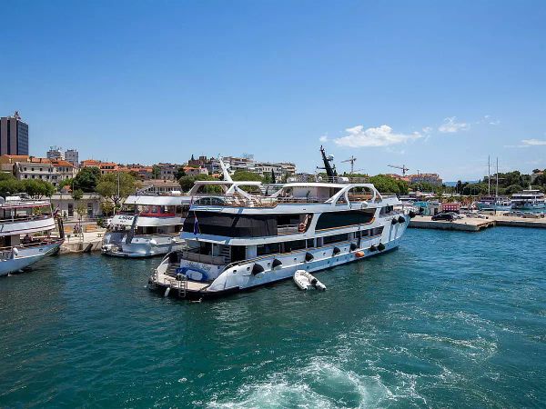 Custom Built 170 | Adriatic King