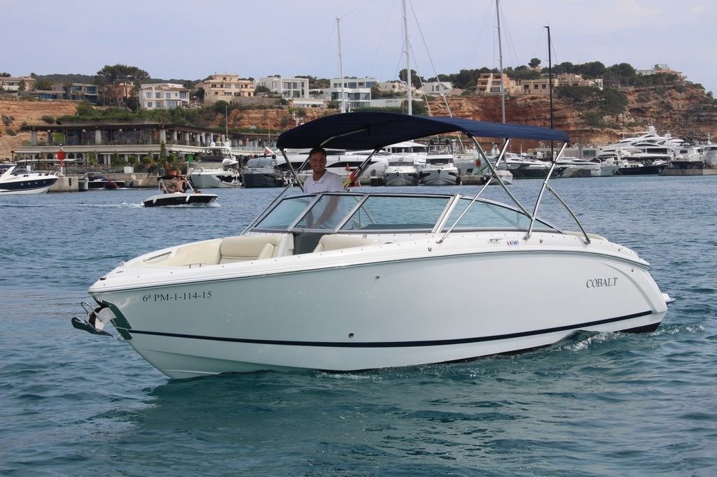 Cobalt R5 Bowrider | White Pearl