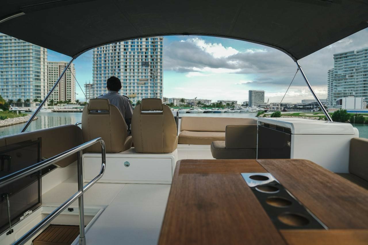 Fairline Squadron 50 | Atlantida