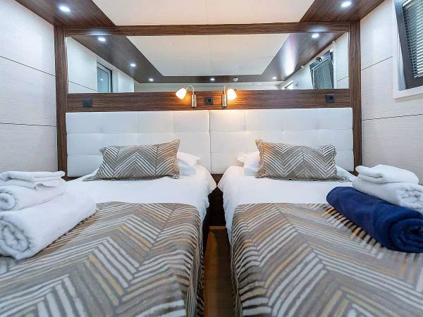 Custom Built 115 | MB Adriatic Queen