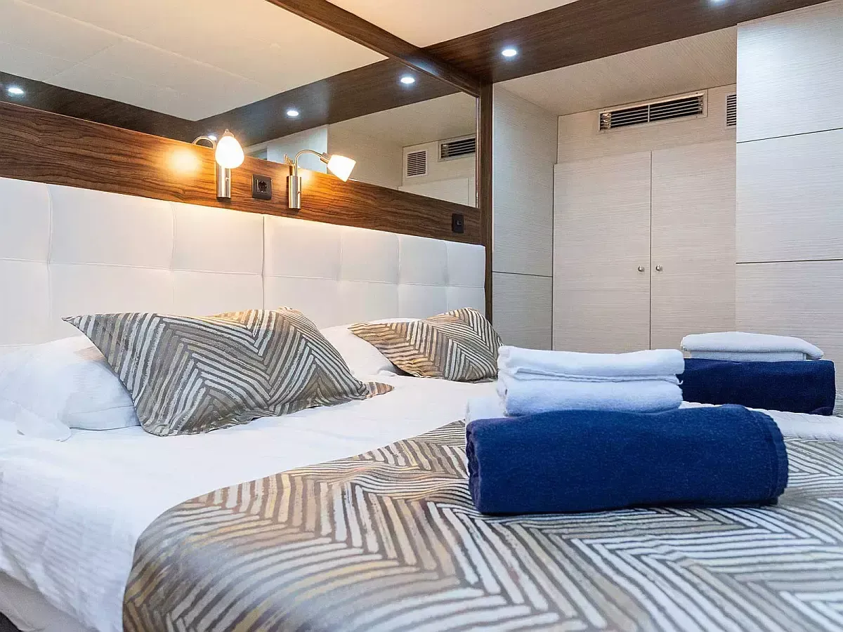 Custom Built 115 | MB Adriatic Queen