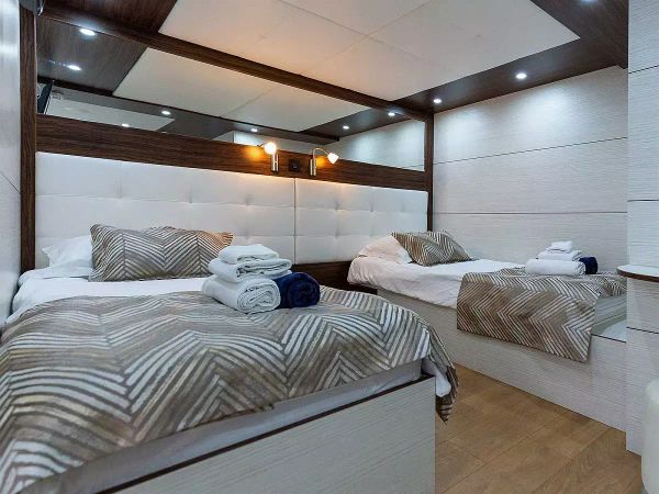 Custom Built 115 | MB Adriatic Queen