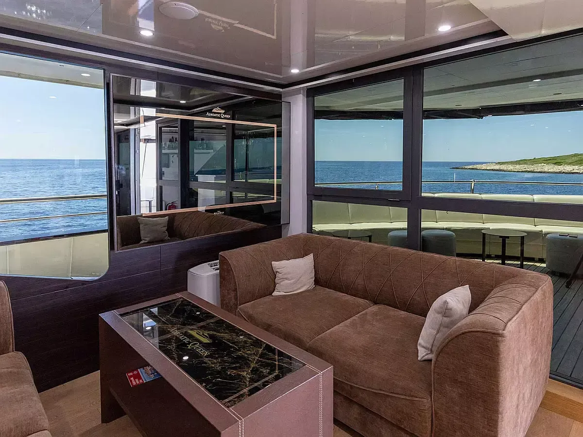 Custom Built 115 | MB Adriatic Queen