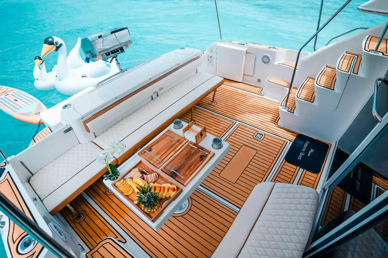 Sea Ray 450 | Mr. Sea
