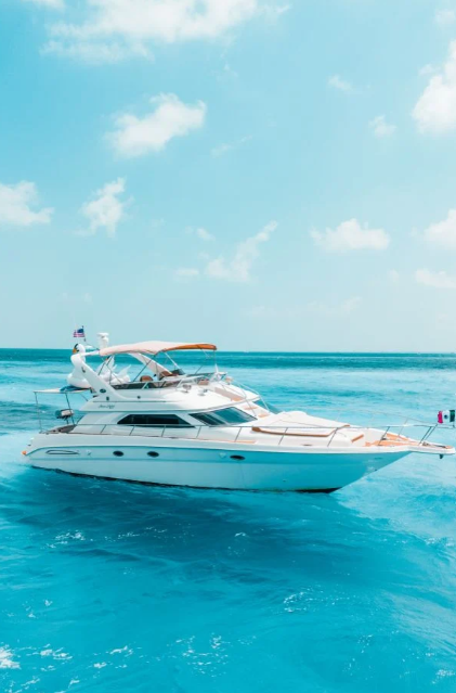 Sea Ray 450 | Mr. Sea