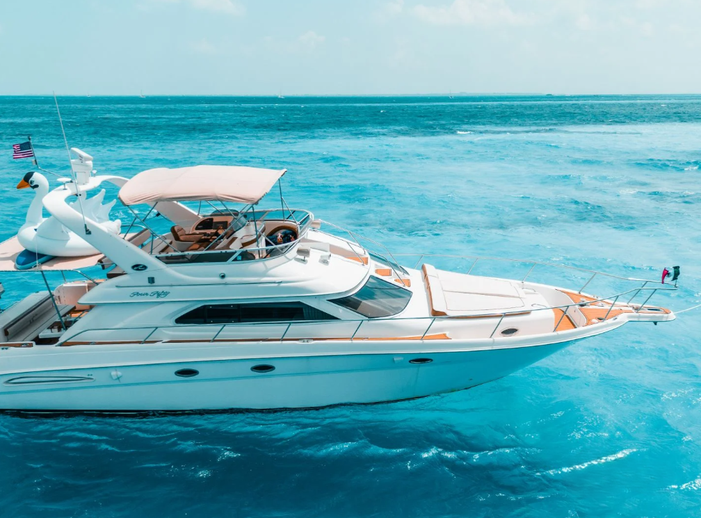 Sea Ray 450 | Mr. Sea