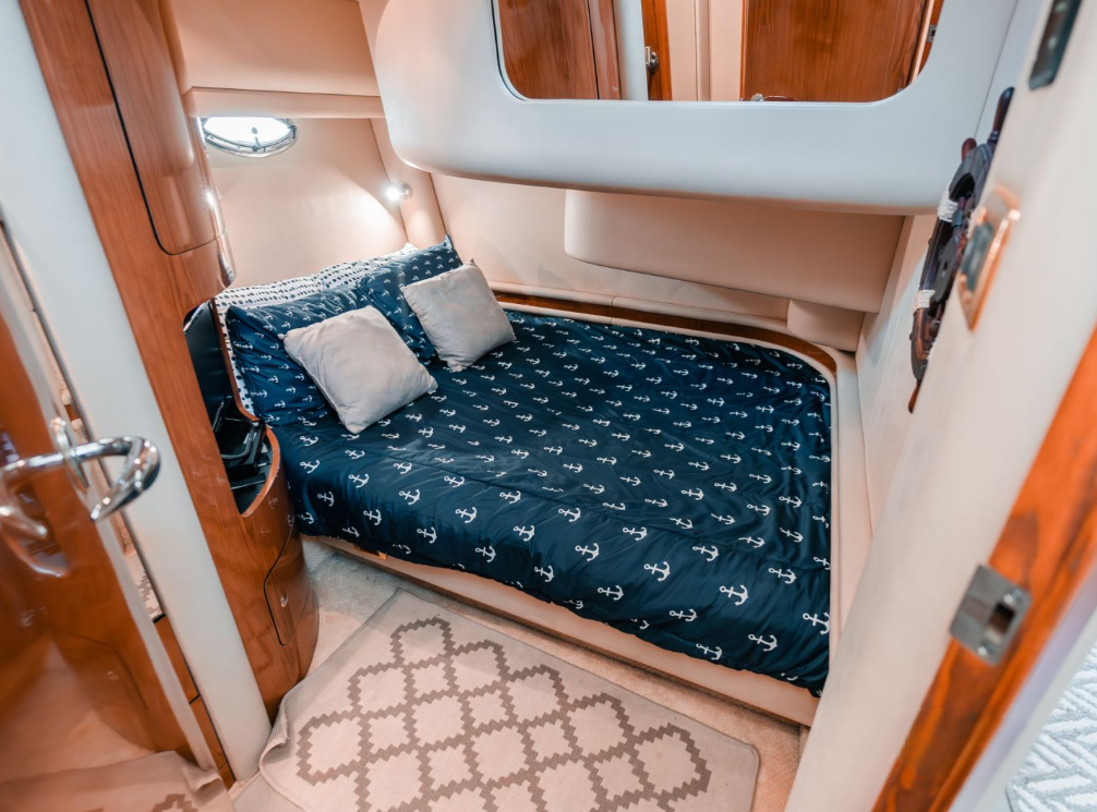 Sea Ray 450 | Mr. Sea