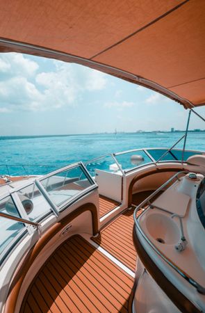 Sea Ray 450 | Mr. Sea