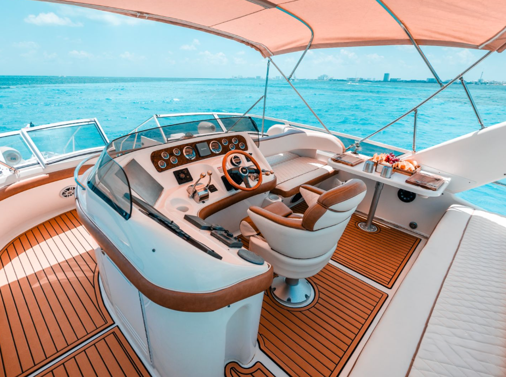 Sea Ray 450 | Mr. Sea