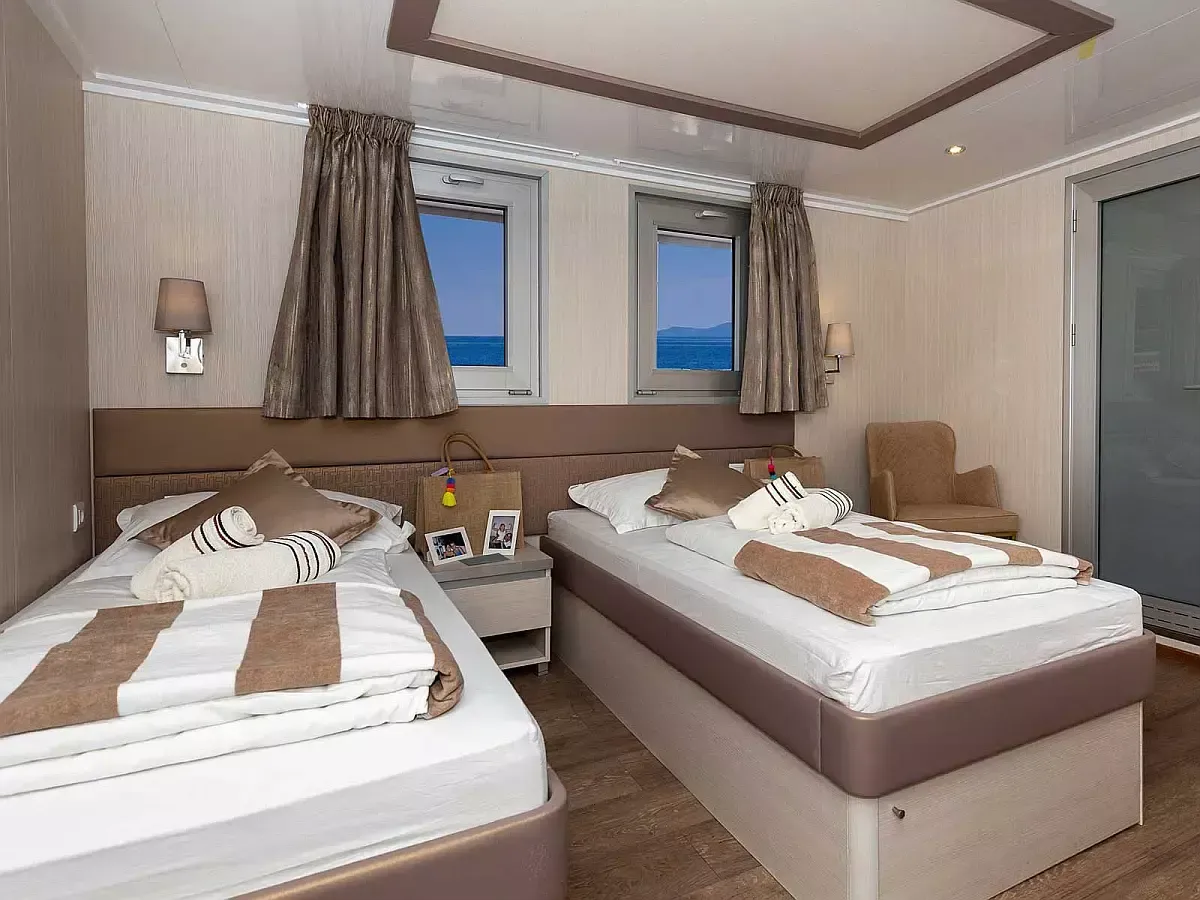 Custom Built 170 | MS Avantura