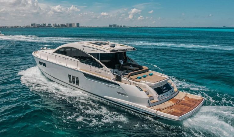 Fairline 62 | Tints