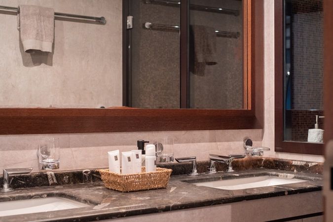 Mangusta 92 | Five Stars