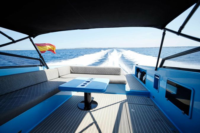 Van Dutch 40 | Blue Steel
