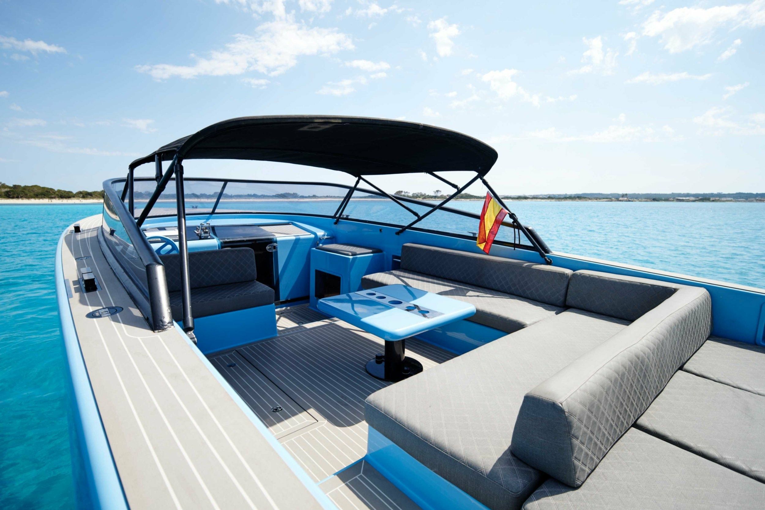 Van Dutch 40 | Blue Steel