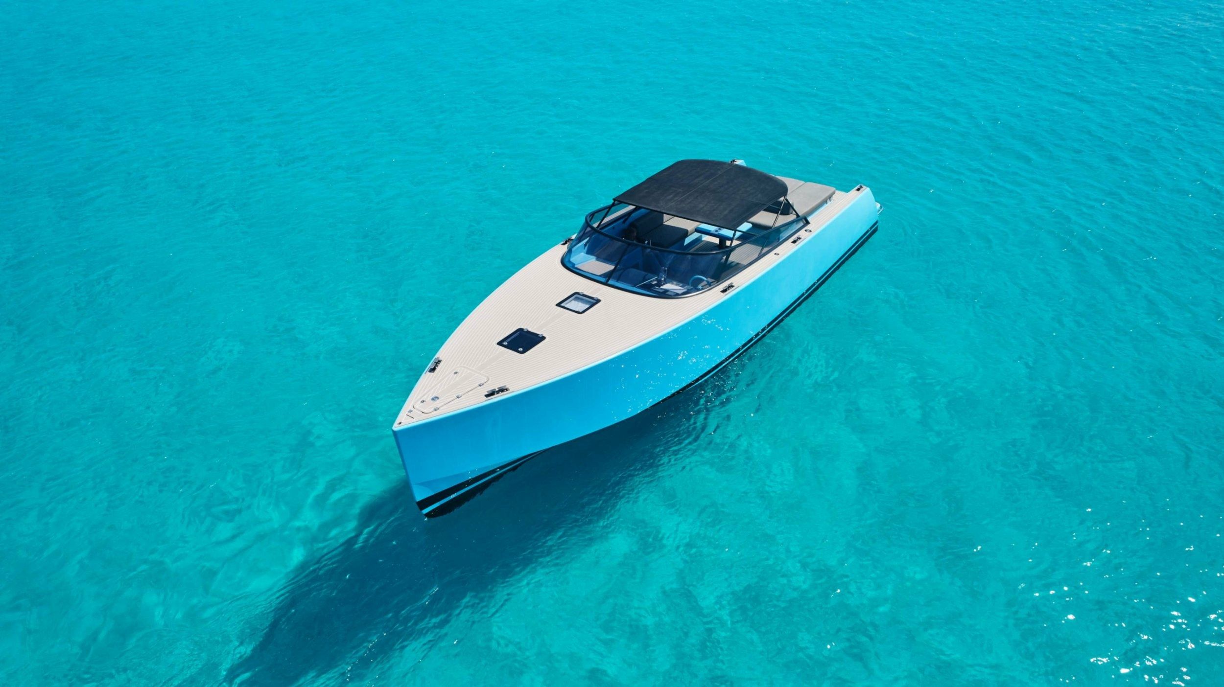 Van Dutch 40 | Blue Steel