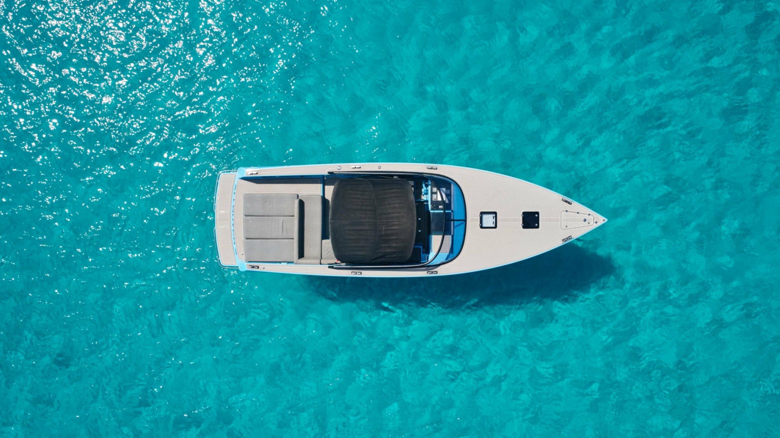 Van Dutch 40 | Blue Steel