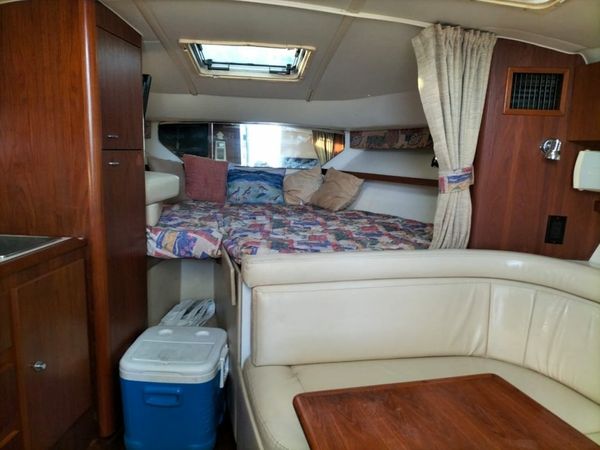 Tiara 3500 Express | Tango