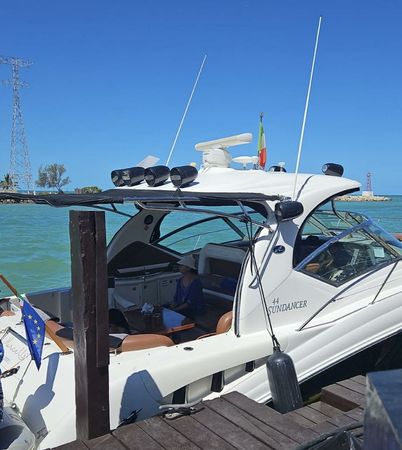 Sea Ray Sundancer 44 | Marcello