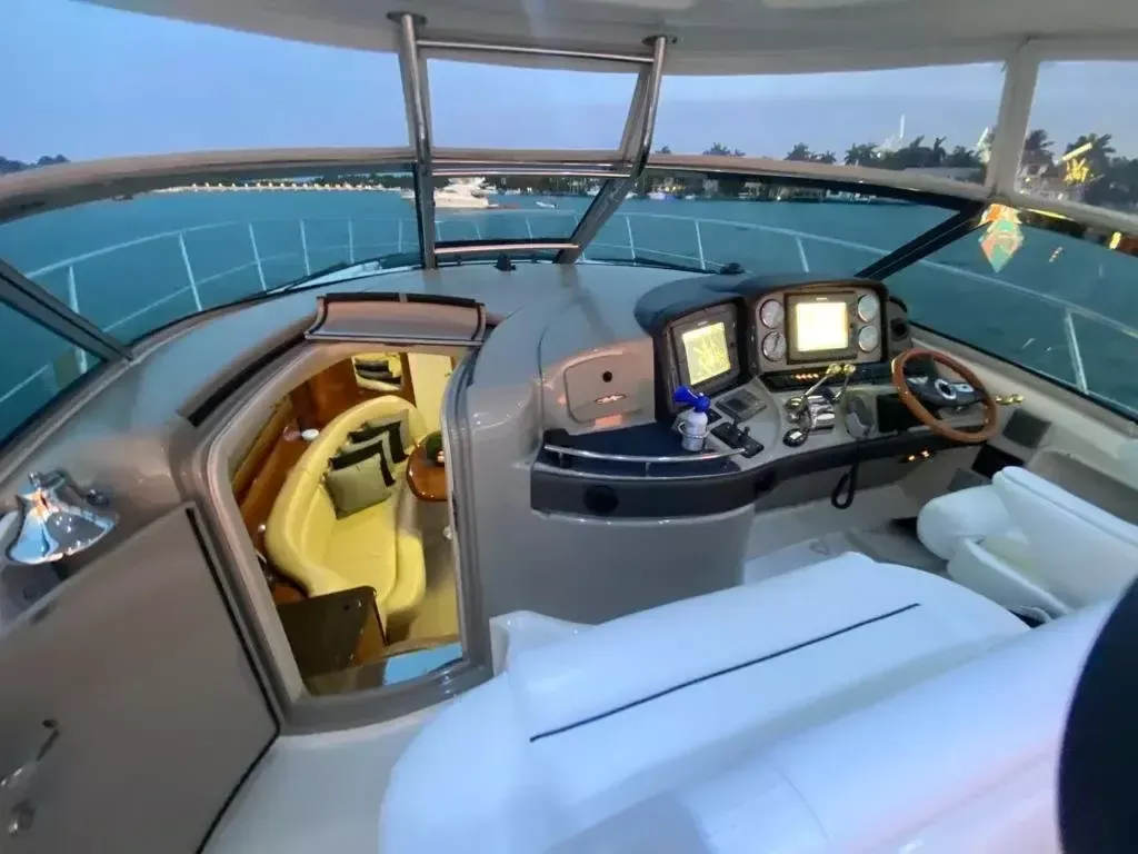 Sea Ray 420 Sundancer | Pirentinha