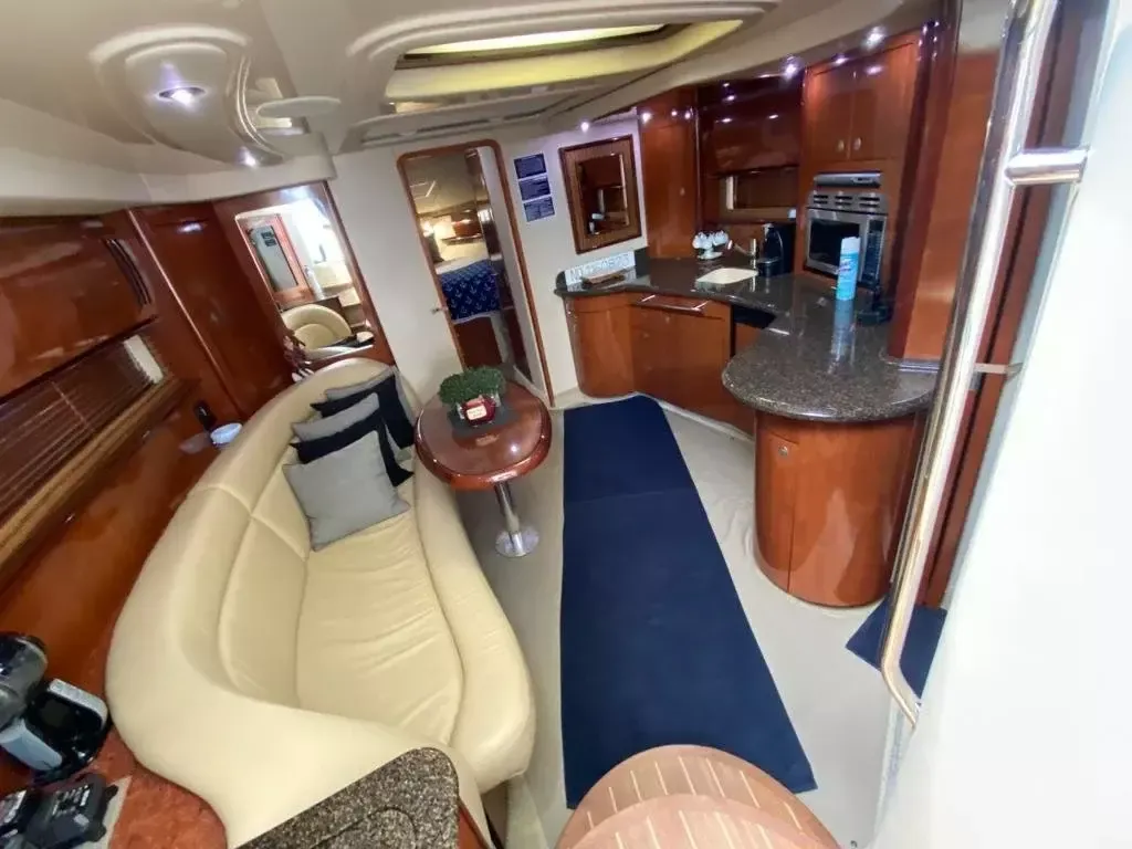 Sea Ray 420 Sundancer | Pirentinha