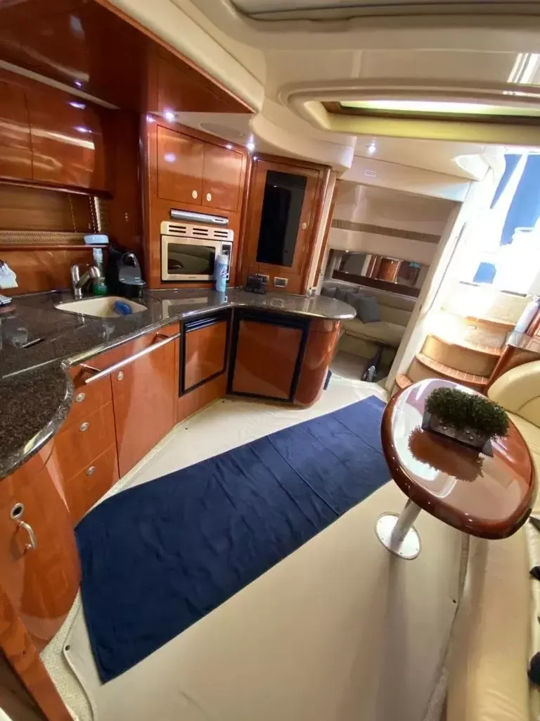 Sea Ray 420 Sundancer | Pirentinha