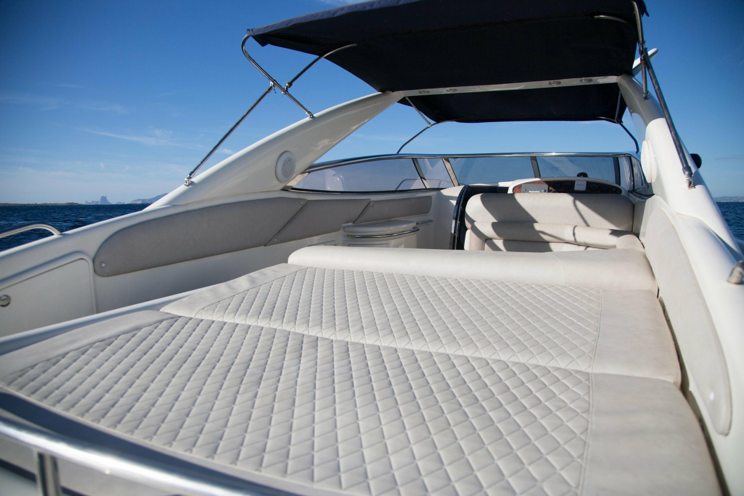 Sunseeker Superhawk 48 | Watch me