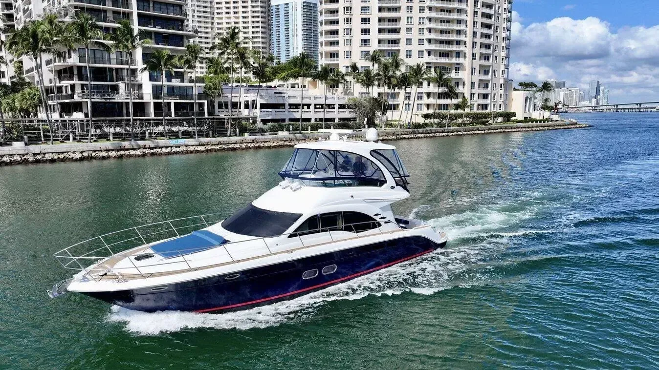 Sea Ray 56 | Lady Skarlet