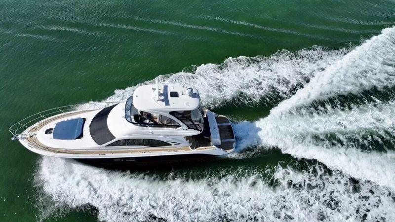 Sea Ray 56 | Lady Skarlet