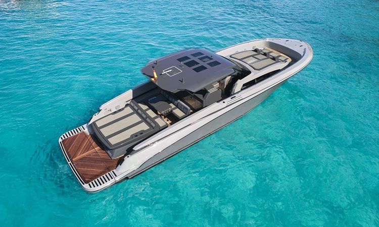 Canados Gladiator 493 | Grand