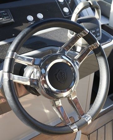 Canados Gladiator 493 | Grand