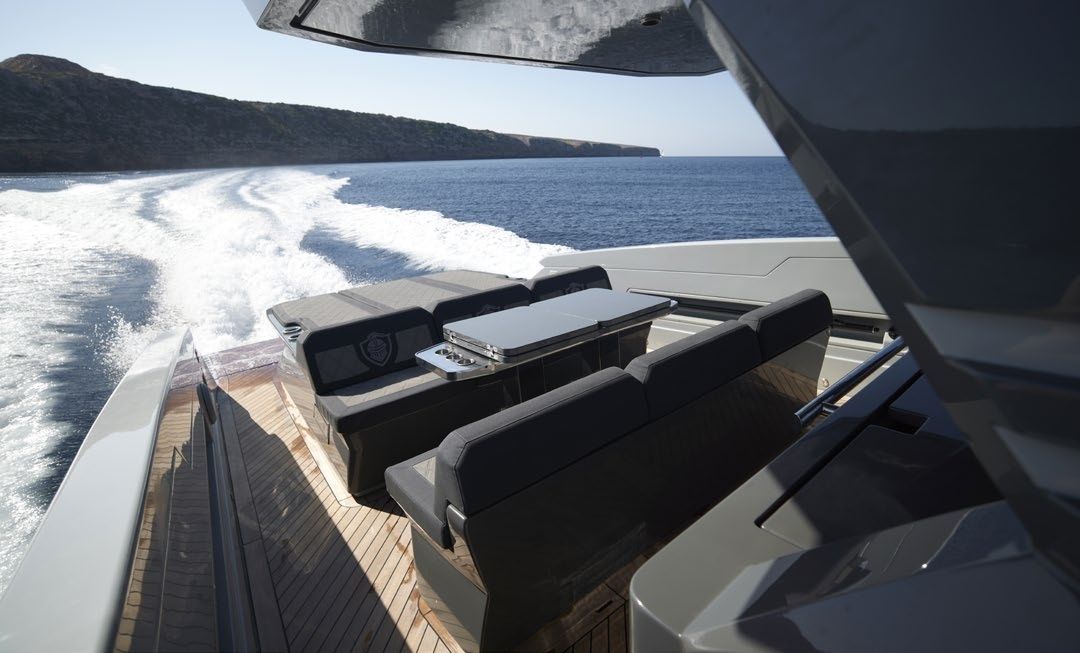 Canados Gladiator 493 | Grand