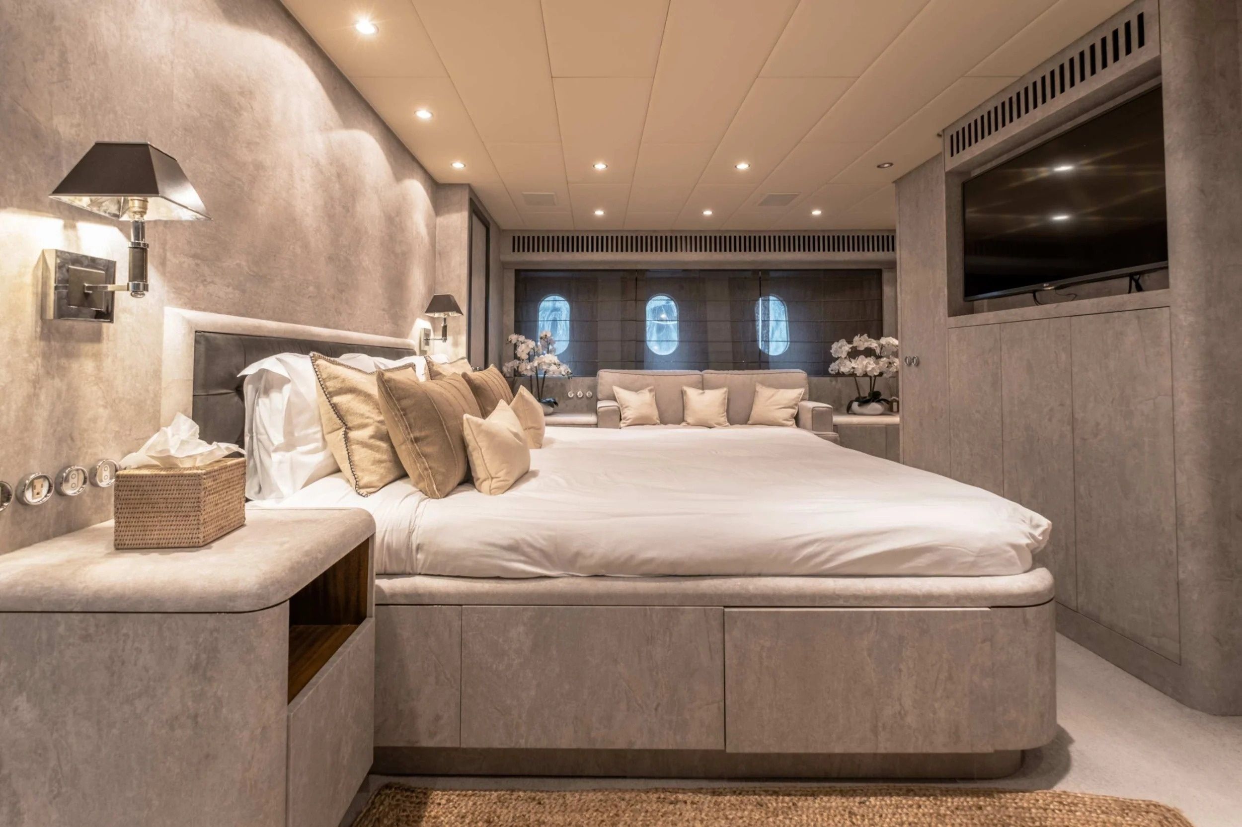 Leopard 102 | Dark Knight