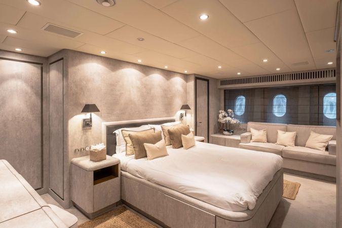 Leopard 102 | Dark Knight