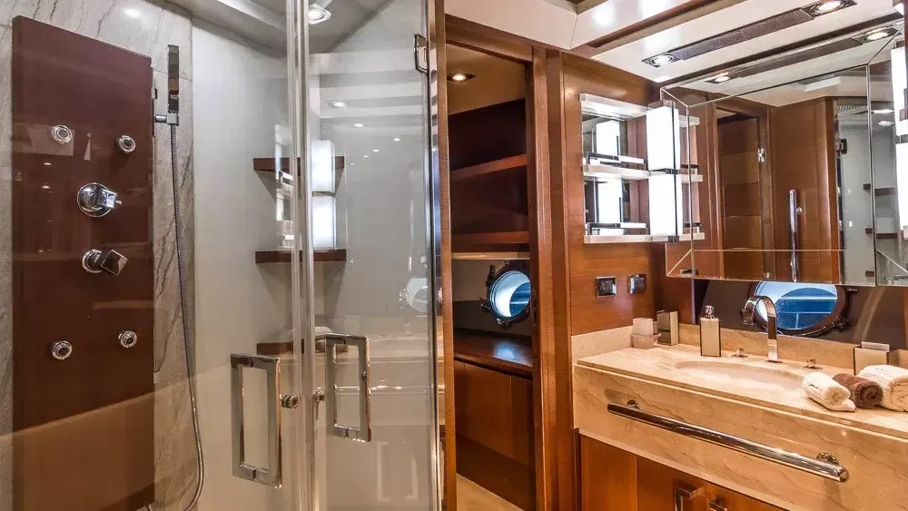 Azimut Grande 105 | Babieca