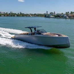 Pardo 43 | Intouchables