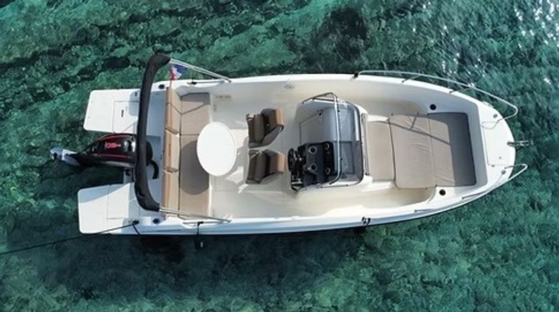 Quicksilver 675 Activ | 24