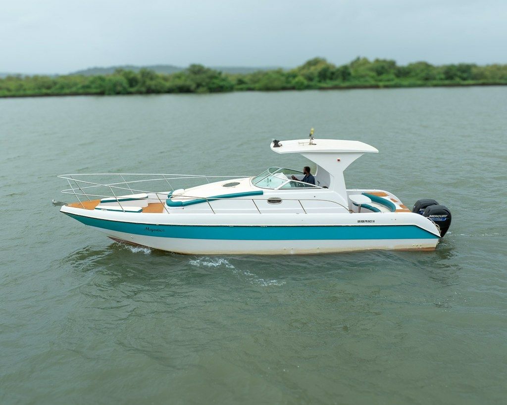 Custom Built 36 | Majestic 2