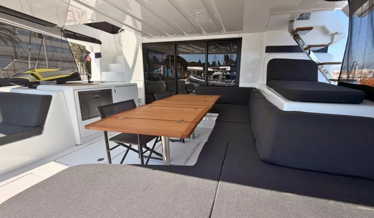 Lagoon 55 | Star Link