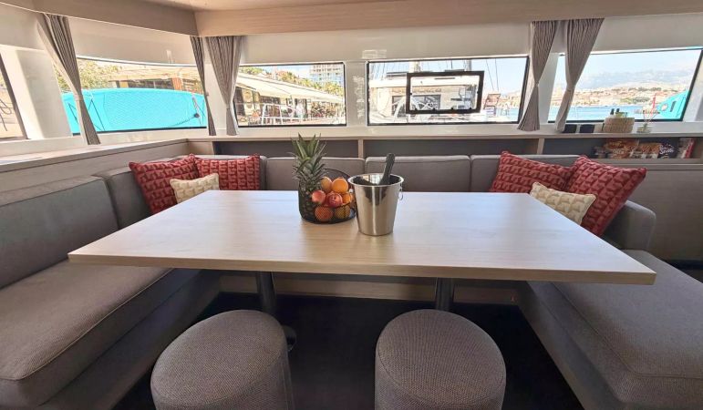 Lagoon 55 | Star Link