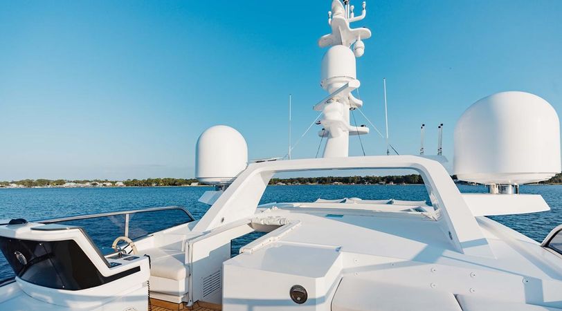 Benetti Delfino 93 | Bella Vita