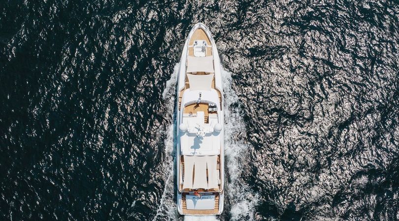 Benetti Delfino 93 | Bella Vita