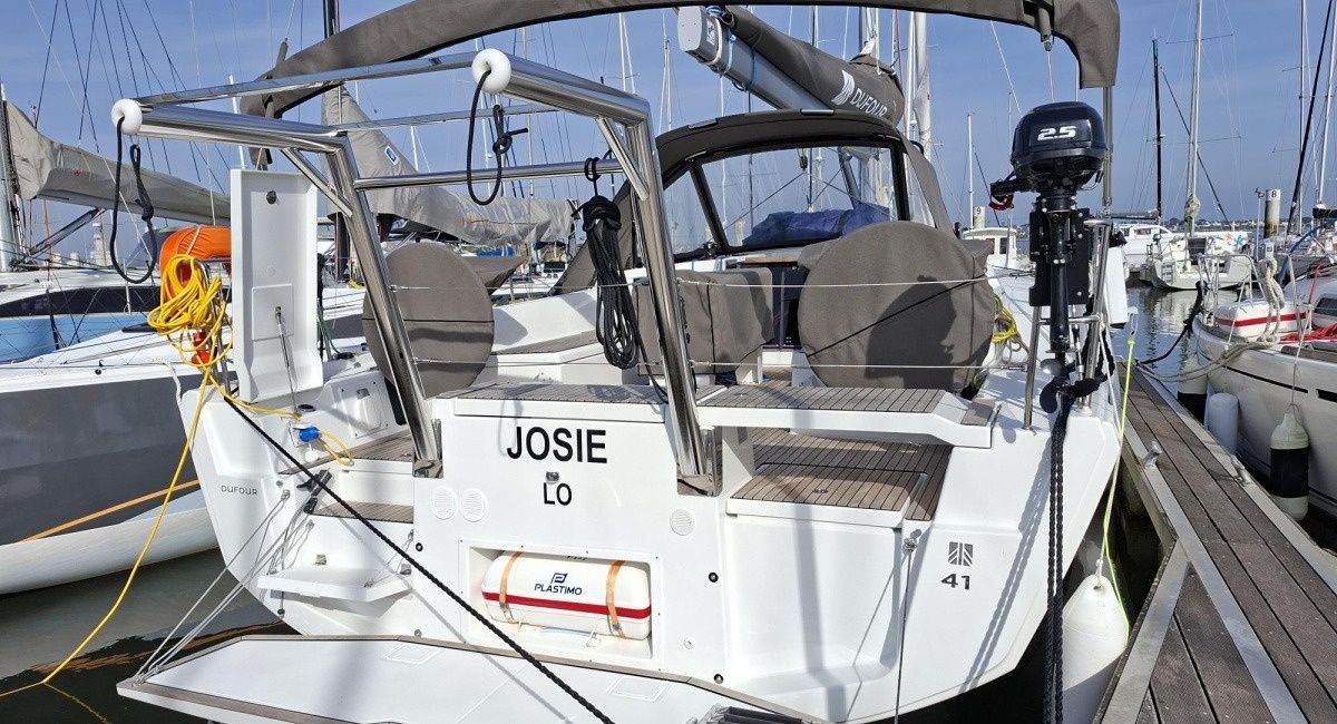 Dufour 41 | Josie