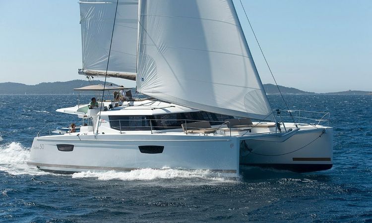 Fountaine Pajot Saba 50 | Bicos