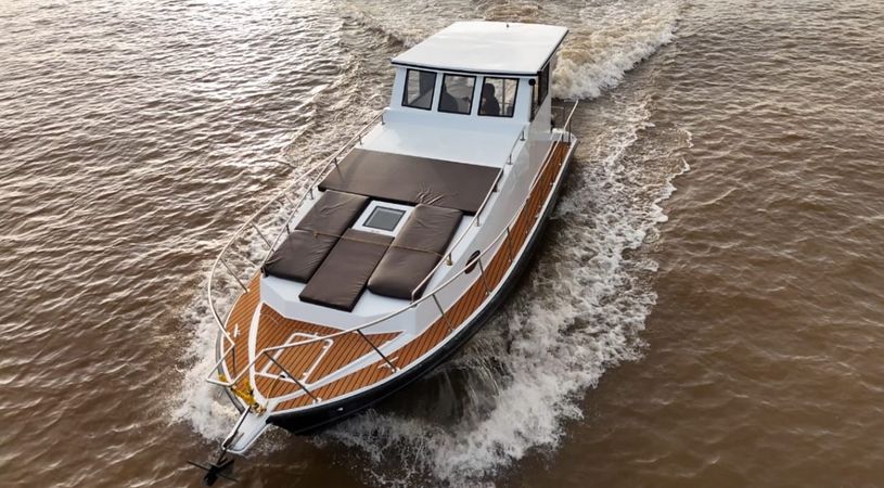 Custom Built 28 | Desire