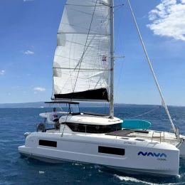 Lagoon 38 | Coral