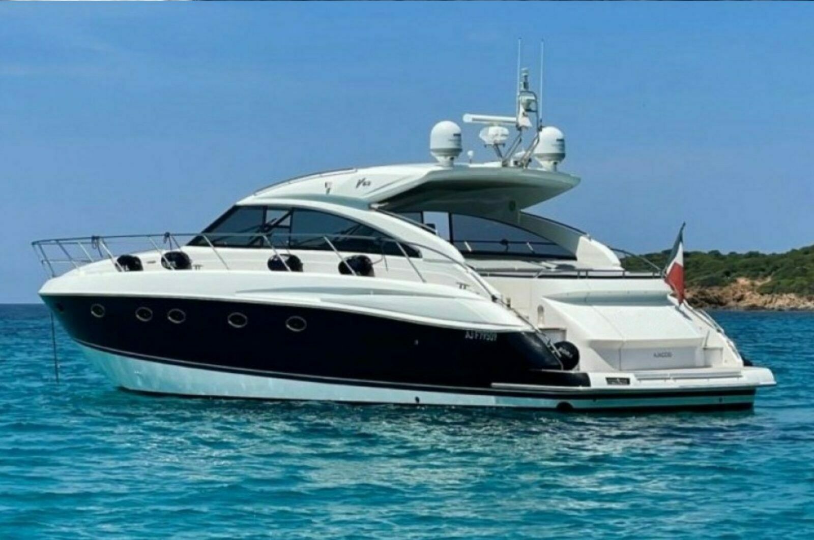 Princess V53 | Bora