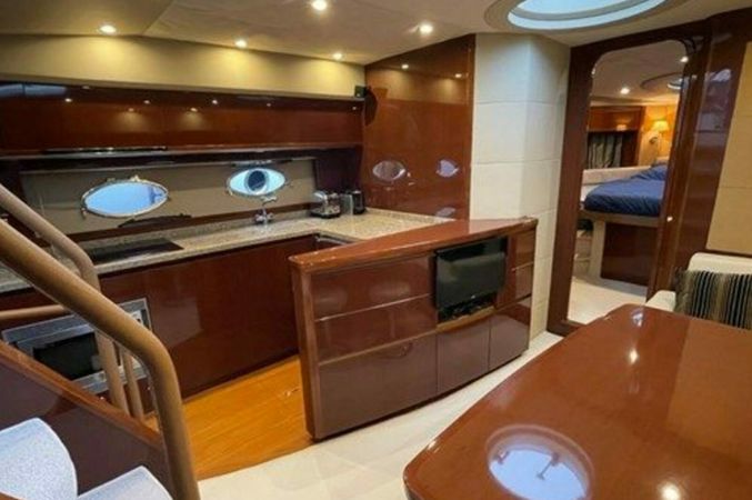 Princess V53 | Bora