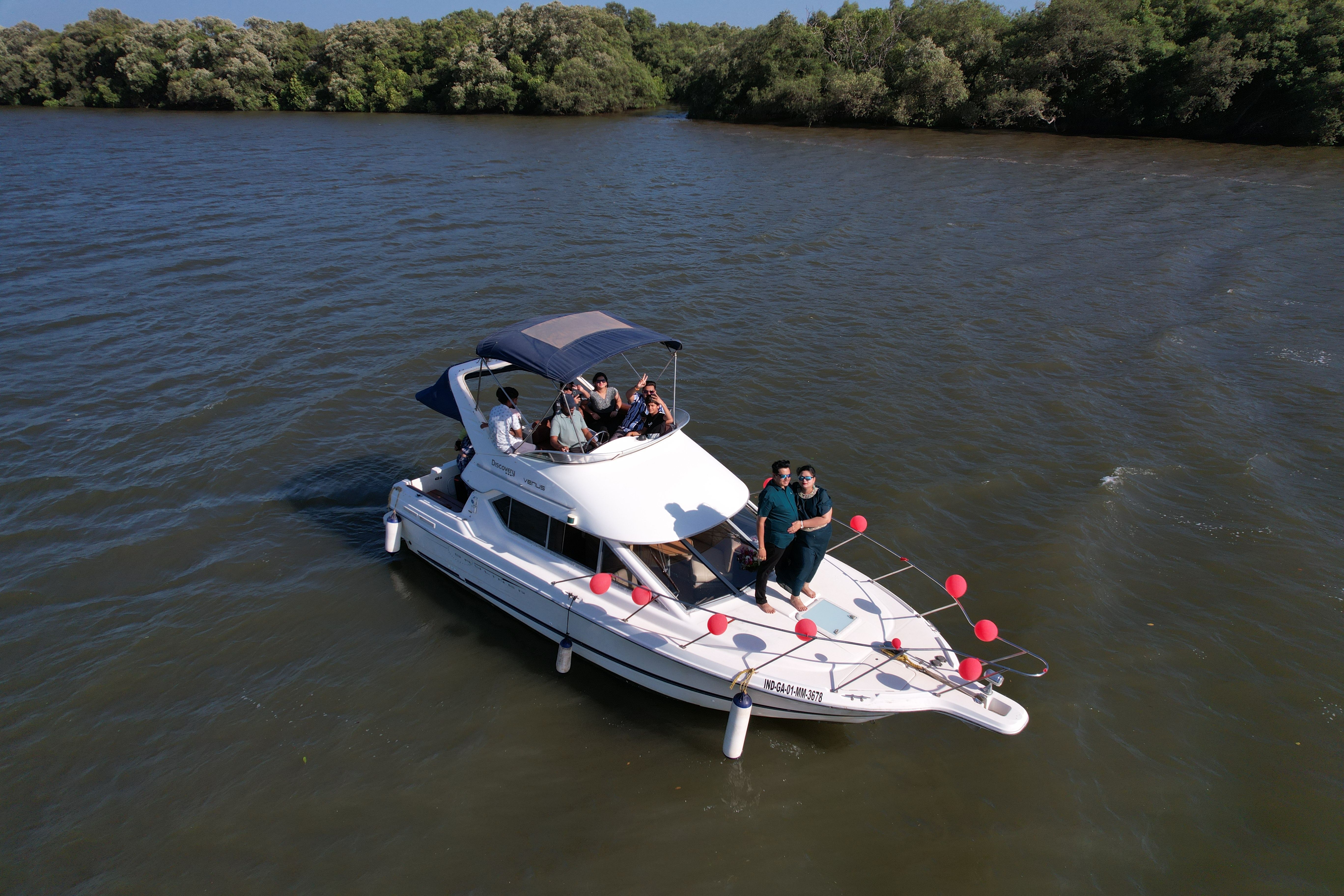 Bayliner 288 | Venus