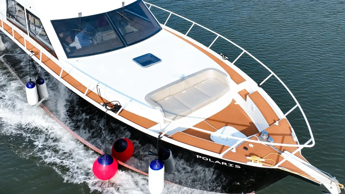 Custom Built 55 | Polaris